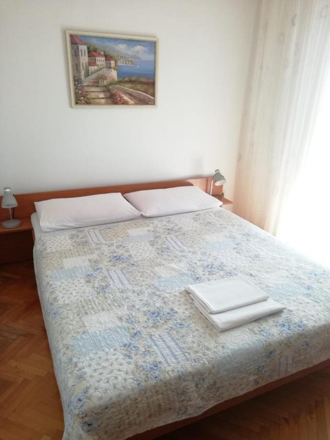 Dvokrevetna Soba S Balkonom I Kuhinjom 1 Apartment Podgora Bagian luar foto